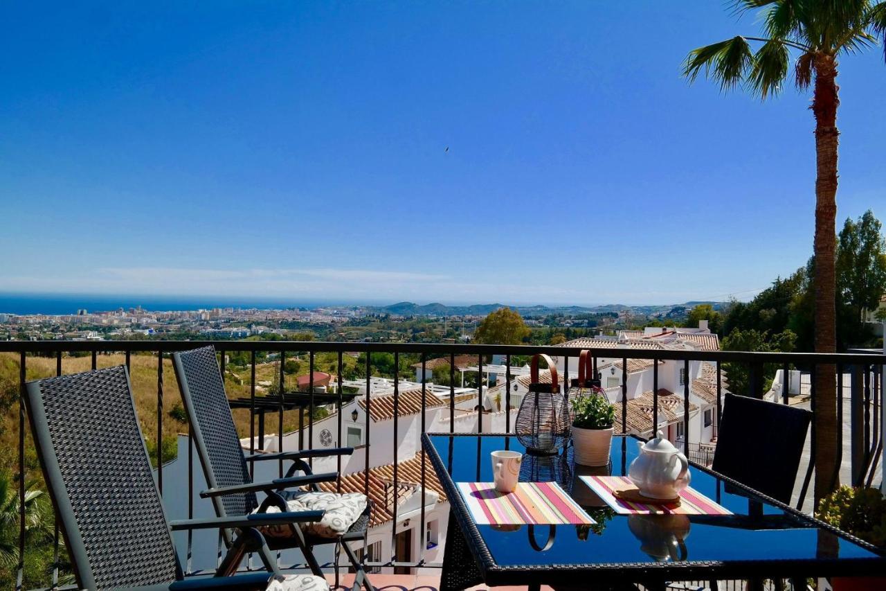 Amazing Sea Views Duplex Apartment With Garden, El Porton De Mijas Eksteriør billede