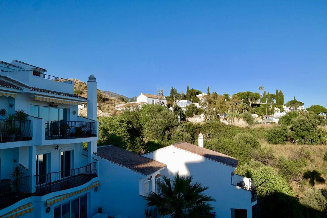 Amazing Sea Views Duplex Apartment With Garden, El Porton De Mijas Eksteriør billede